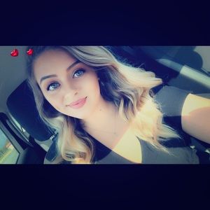 Meet your Posher, Jess